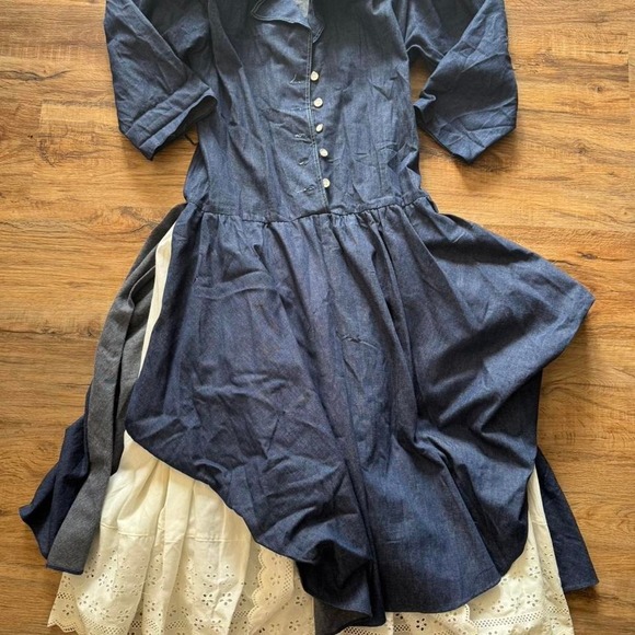 Dresses & Skirts - Vintage DLM Denim Dress